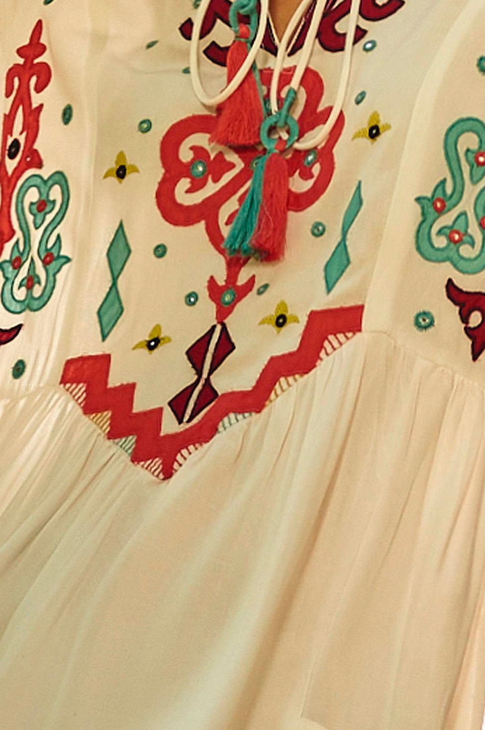 Miniatura: Vestido Luana bordado em linha -  Nammos 