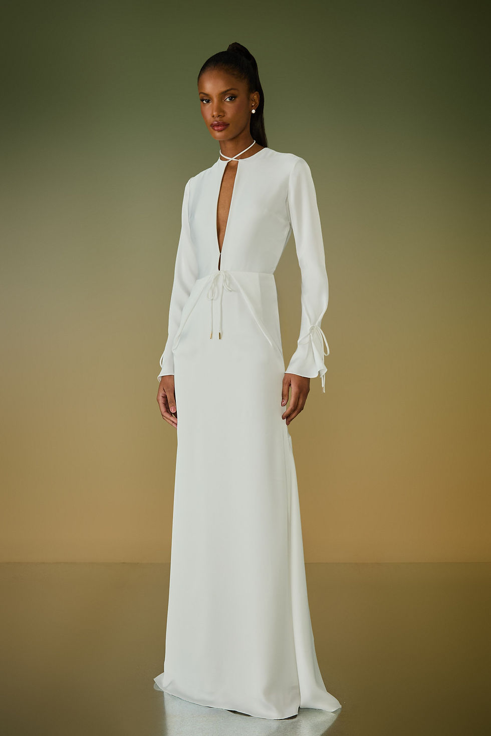 Vestido longo Dany manga longa branco decote gota Fabulous Agilita