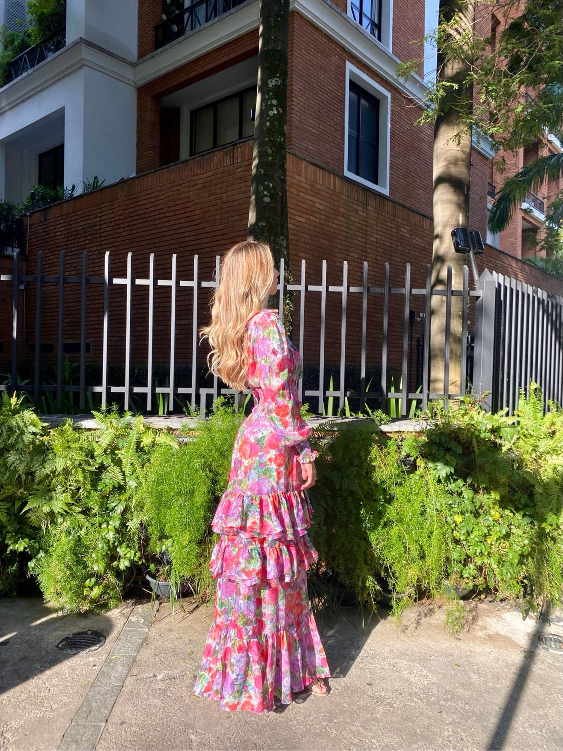 Vestido longo babados cotton flowers pink PatBo