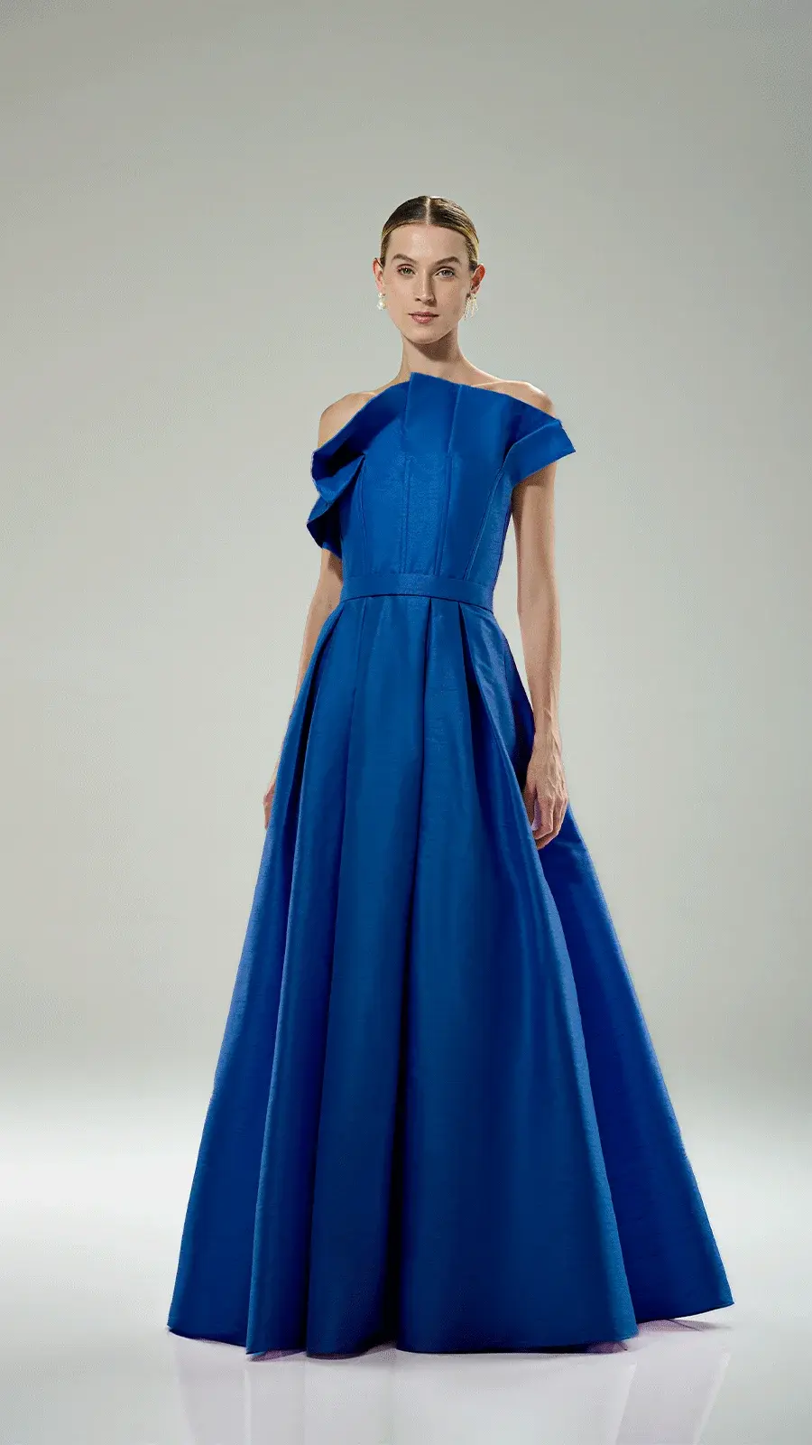 Vestido longo estruturado escultural colo Fatima Scofield azul