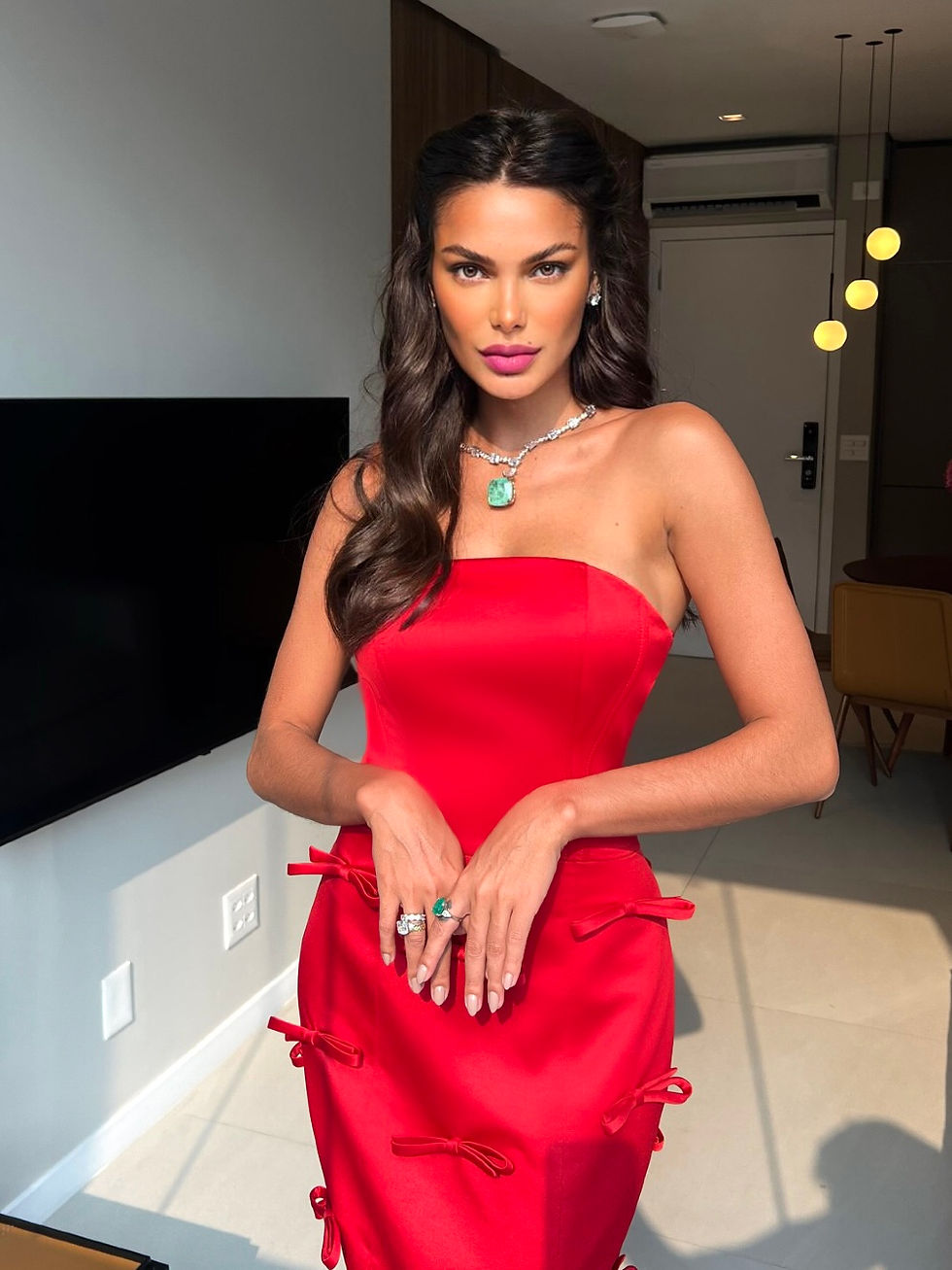 Miniatura: Vestido longo laços saia vermelho Fatima Scofield