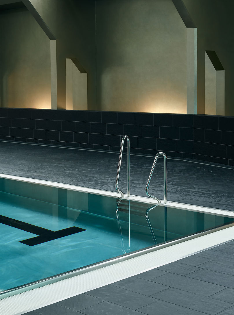 Indoor Pool, John Harris, Wien