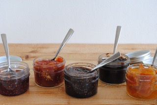 3 Ways to Eat Onion Relish