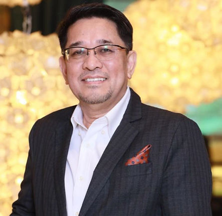 Dr. Luis Profile Picture.jpg