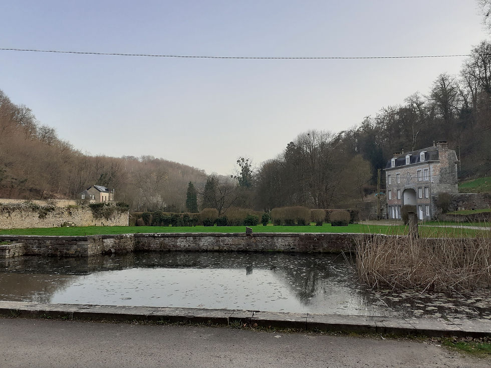 Marche-les-Dames avec Nurali