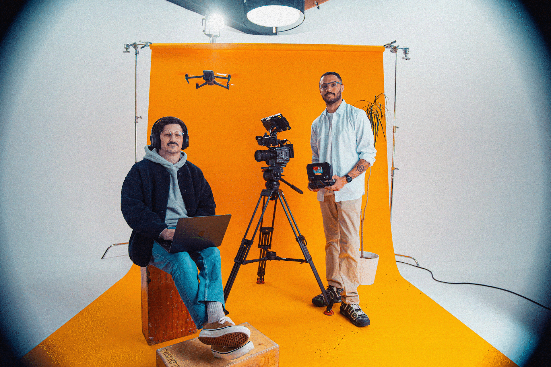 gif - websize (1).gif