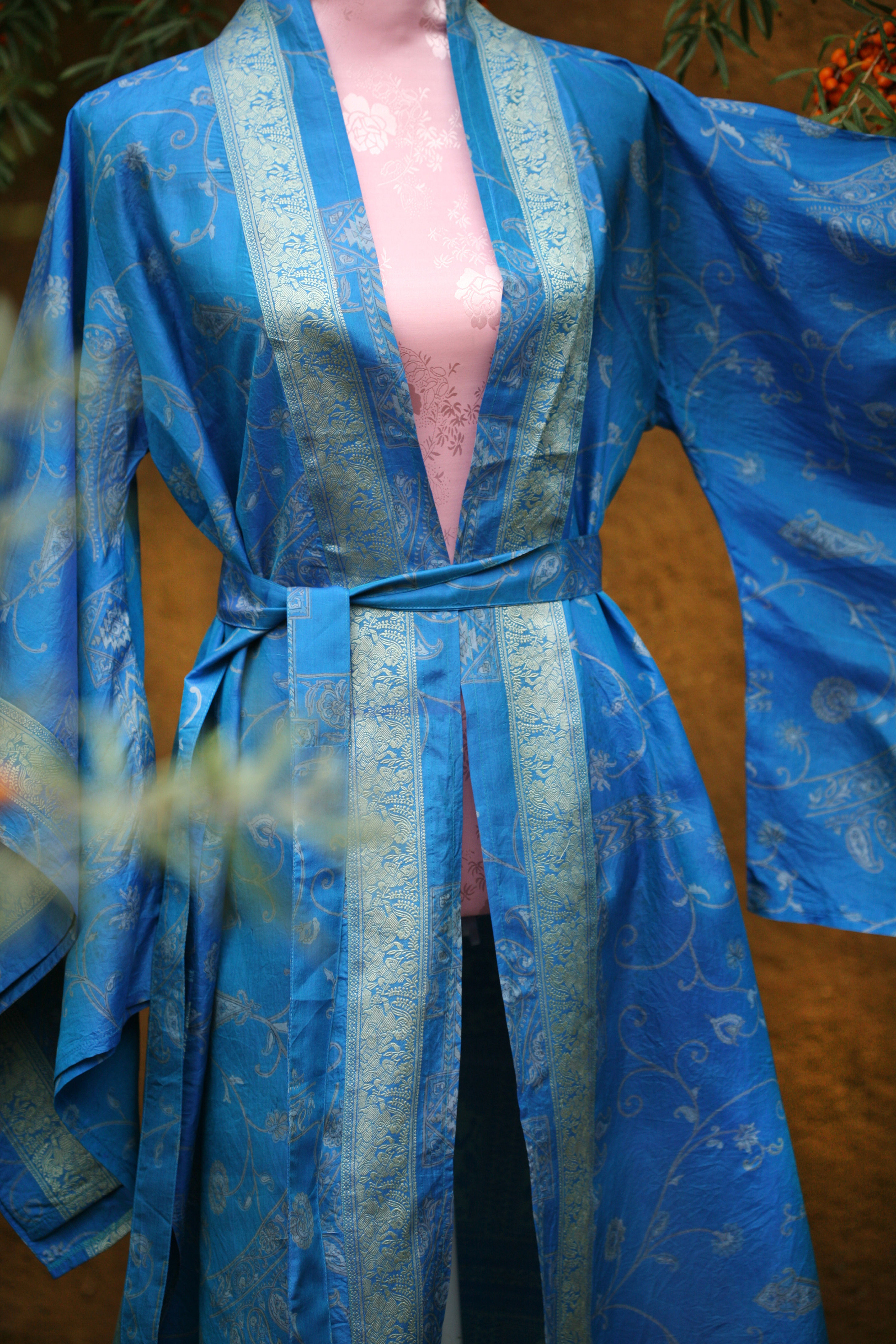 Kimono Divya s japonskými rukávy - přírodní hedvábí