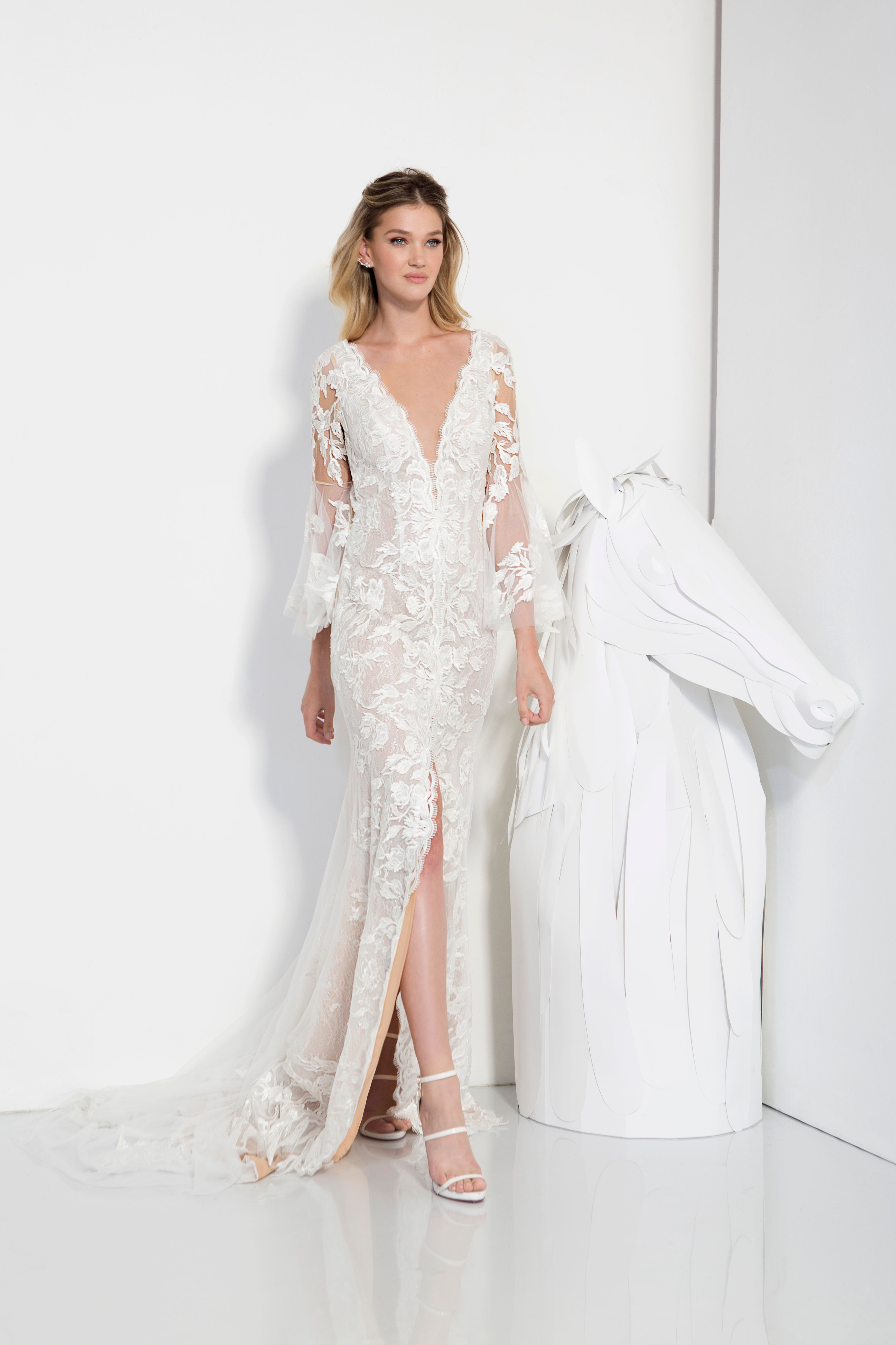 LAVISH 1903 by Yaniv Persy