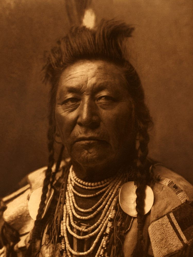 Chief Plenty Coups (c. 1848-1932) of the Crow people. Credit: Edward Sheriff Curtis.
