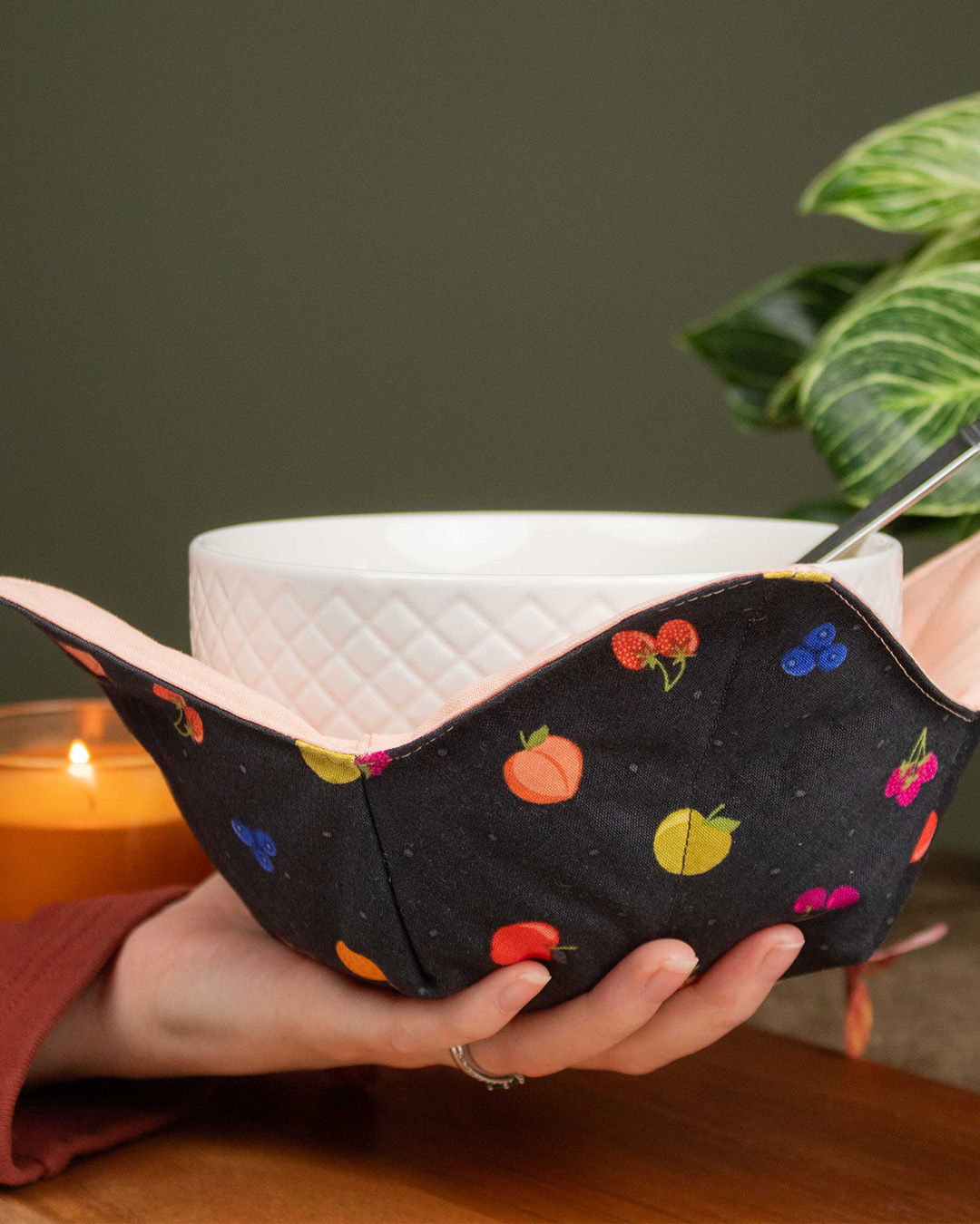 Tutti Frutti Bowl Cosy