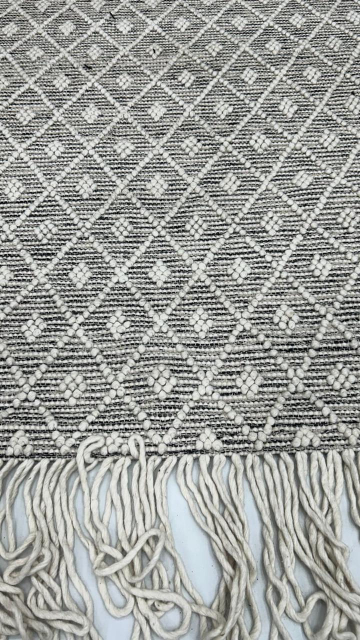 Thumbnail: Handwoven Diamond Pattern Dhurrie Wool Blend Rug - Grey & Ivory Textured Rug