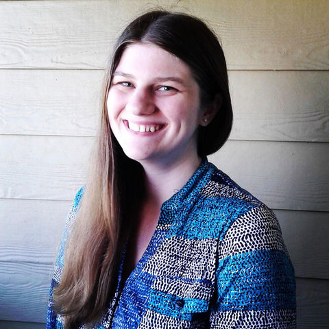 5fa1fbd32ec65c1e78326a67_Sarah headshot.jpg