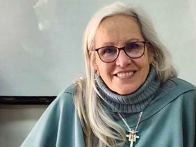 Mensaje de Pascua de Este Año, y María Comparte de Corazón