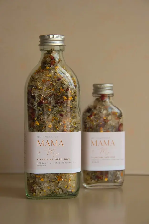 natural botanical bath soaks available in mini and 200ml- Sleepytime soak