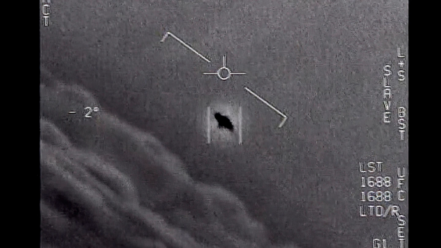 tic tac ufo.webp