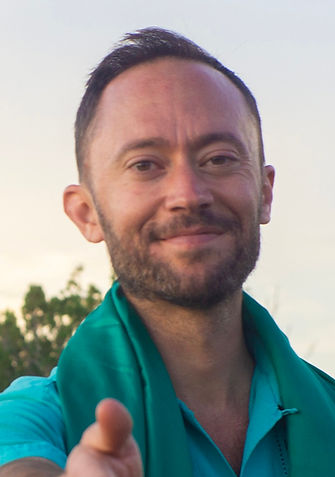 Aaron pic.jpeg