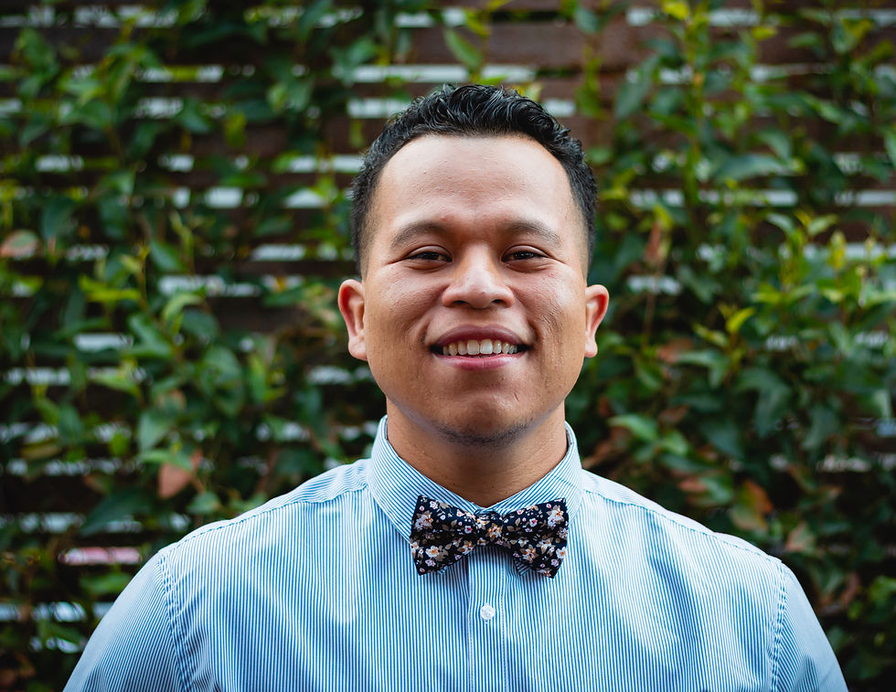 Daniel Coronado, Host of Plot Twist