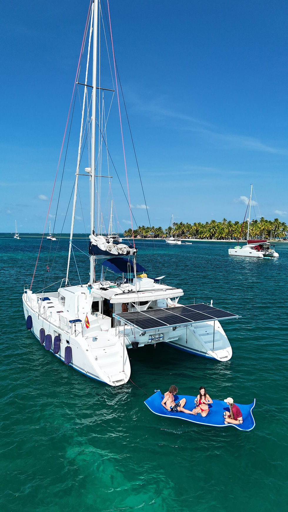 La Búsqueda del Catamarán Perfecto en San Blas