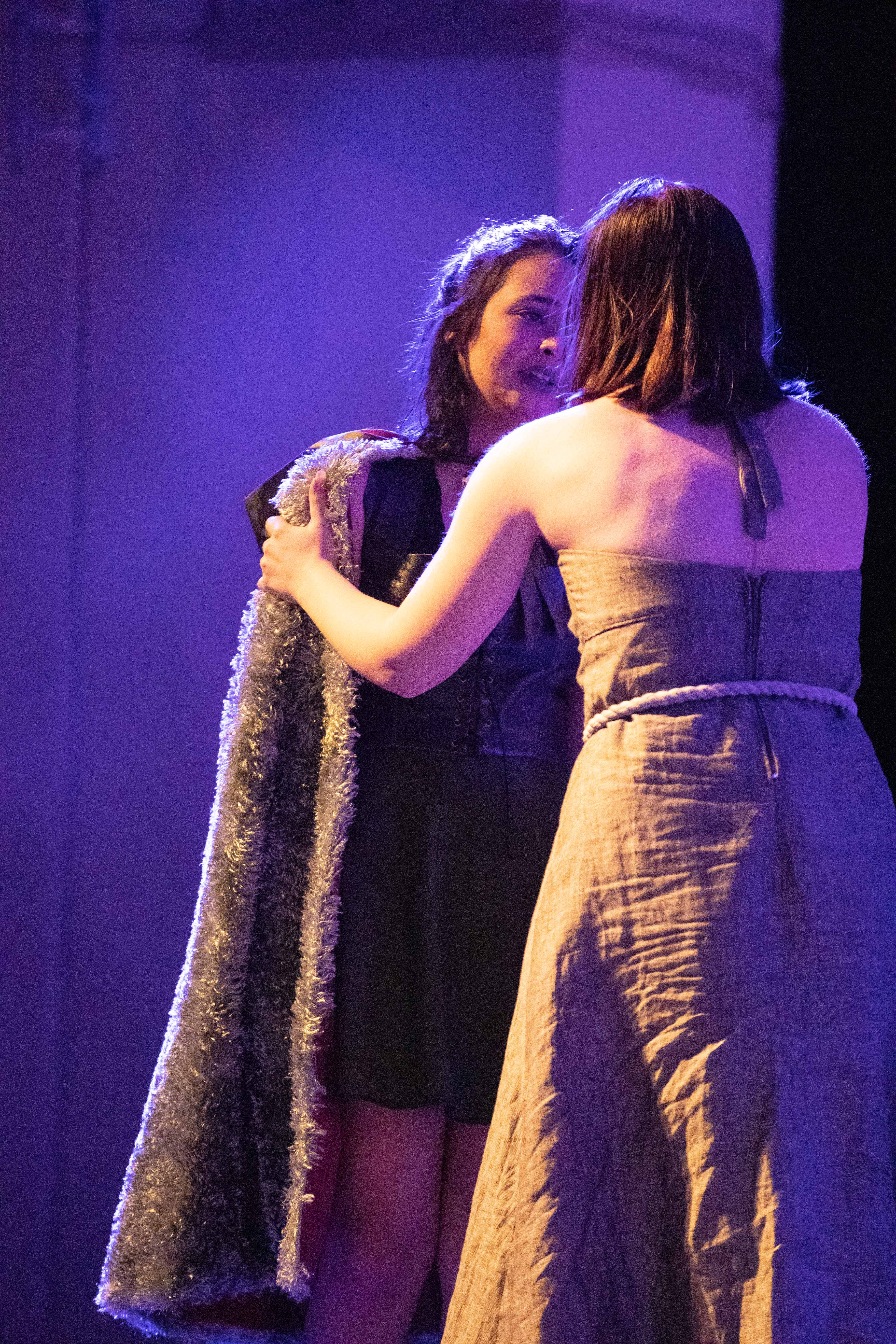 A_ROMEOJULIET-743