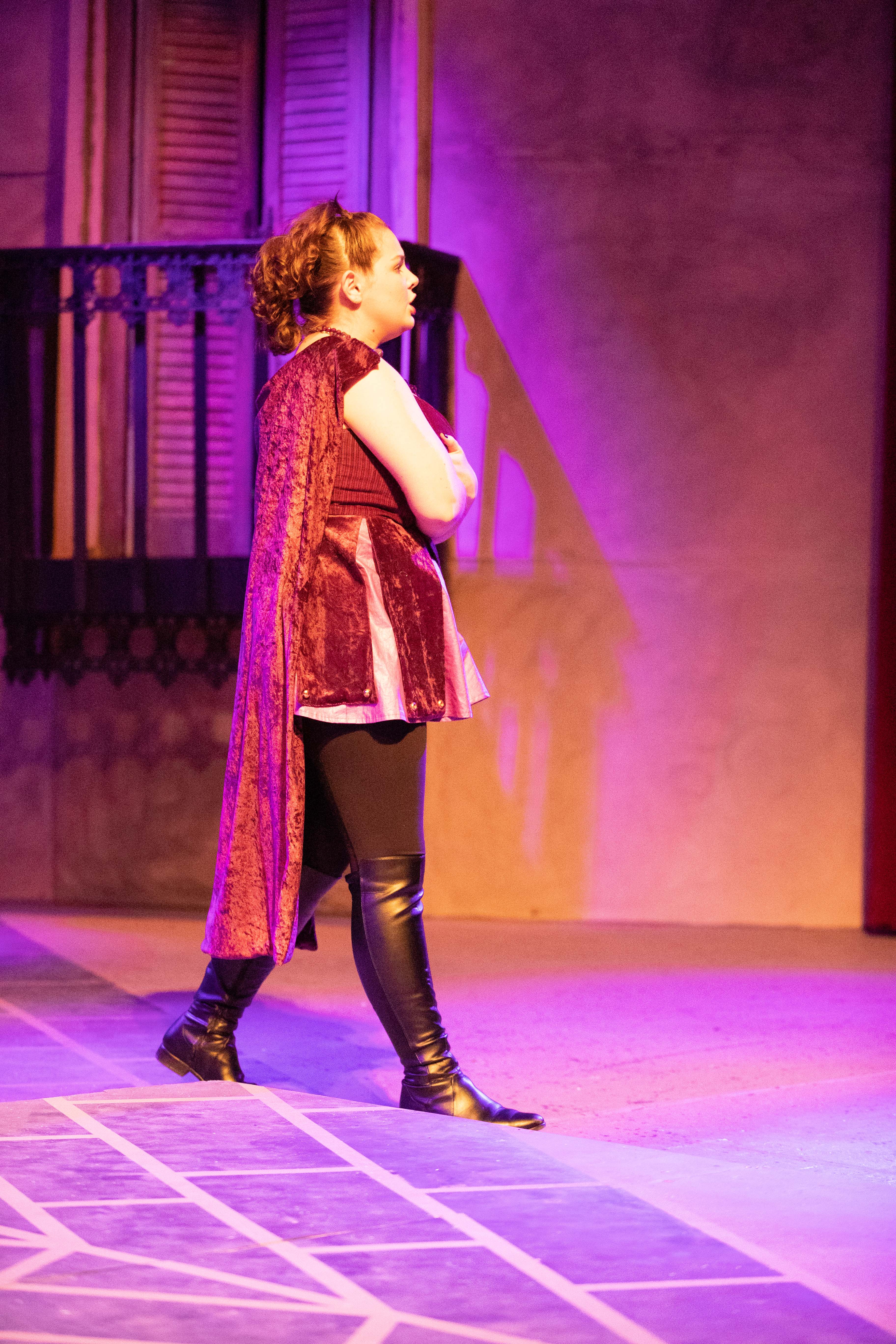 A_ROMEOJULIET-192