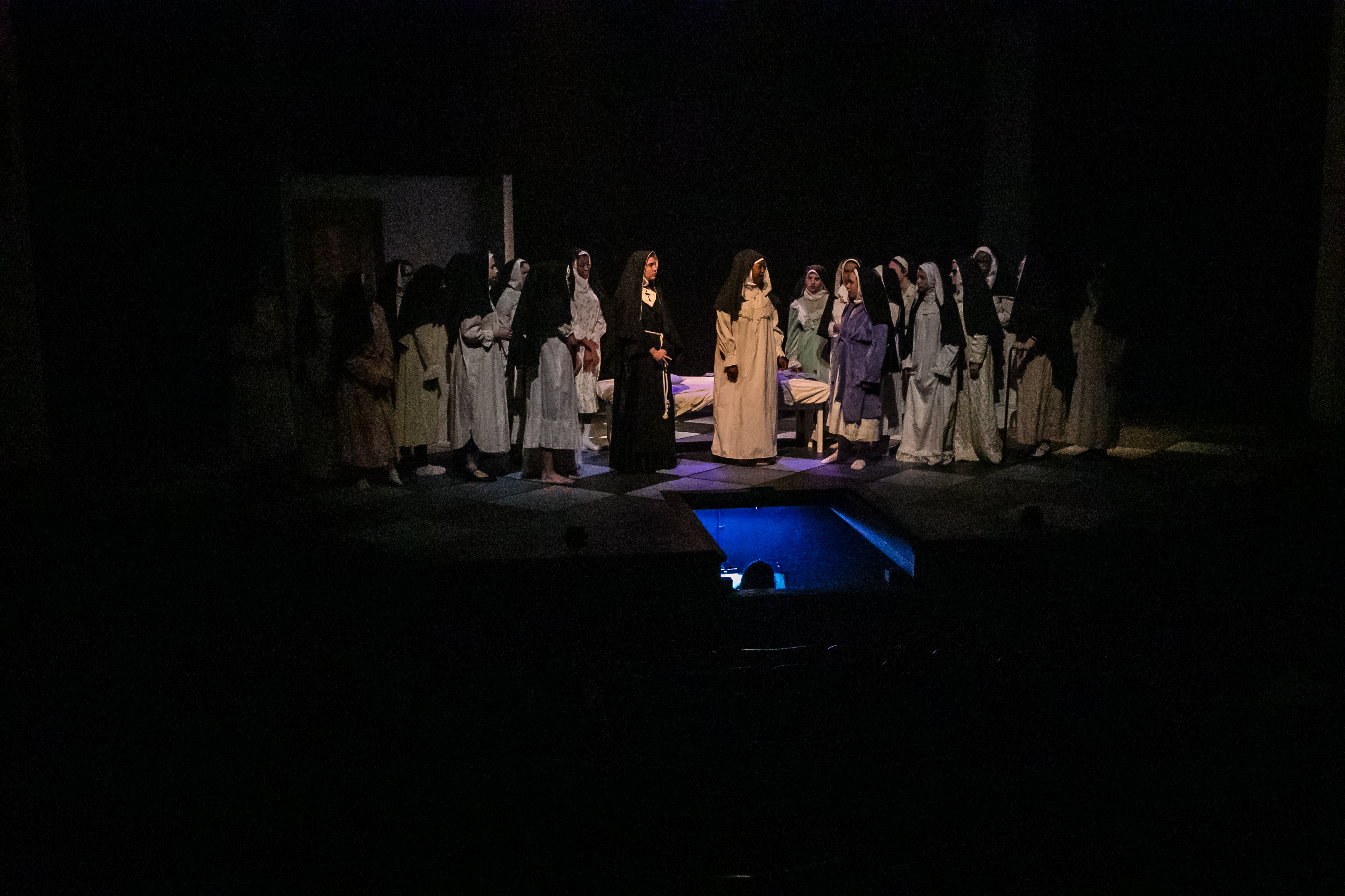 SisterAct_Weaver-840