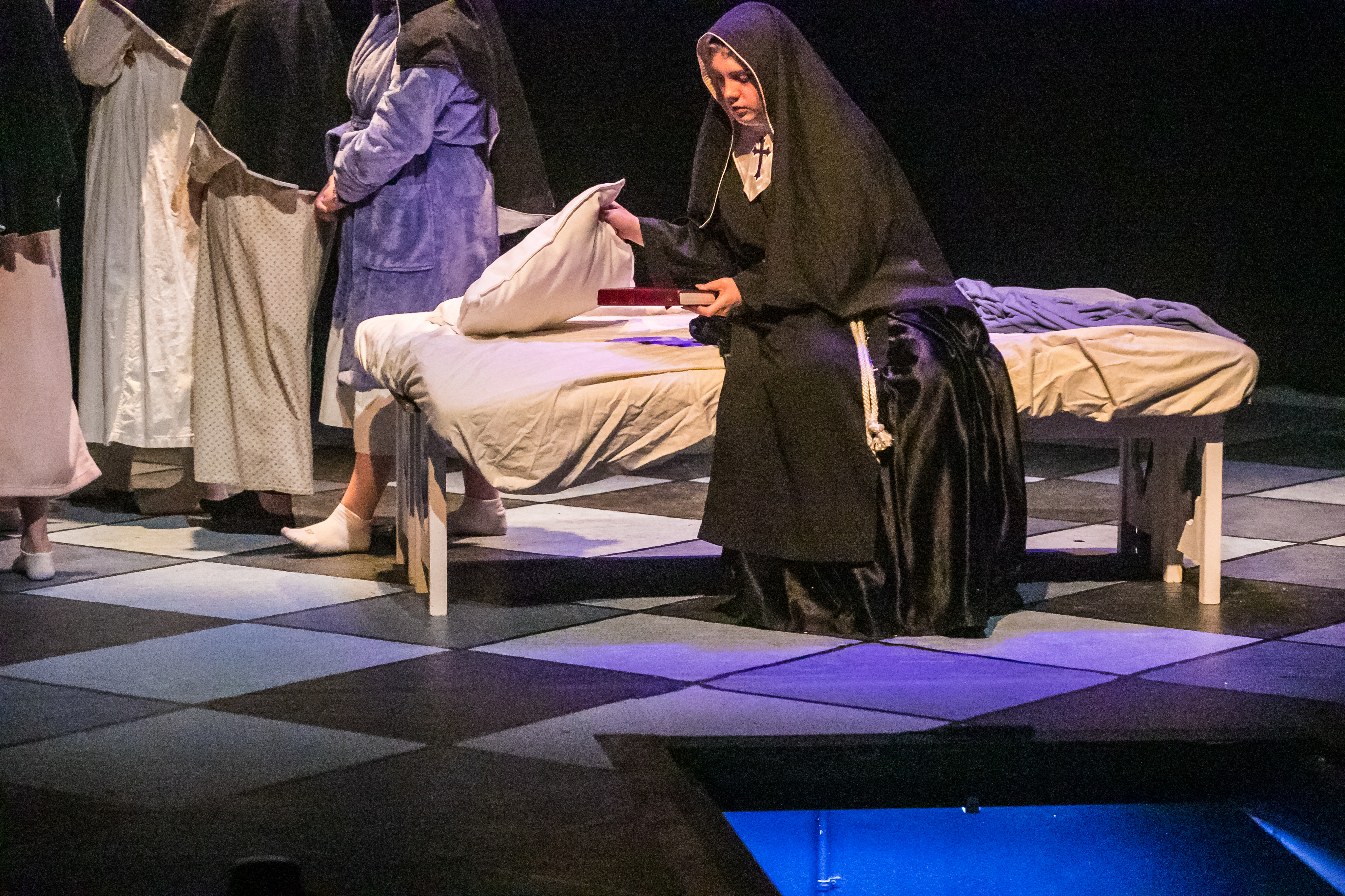 SisterAct_Weaver-847