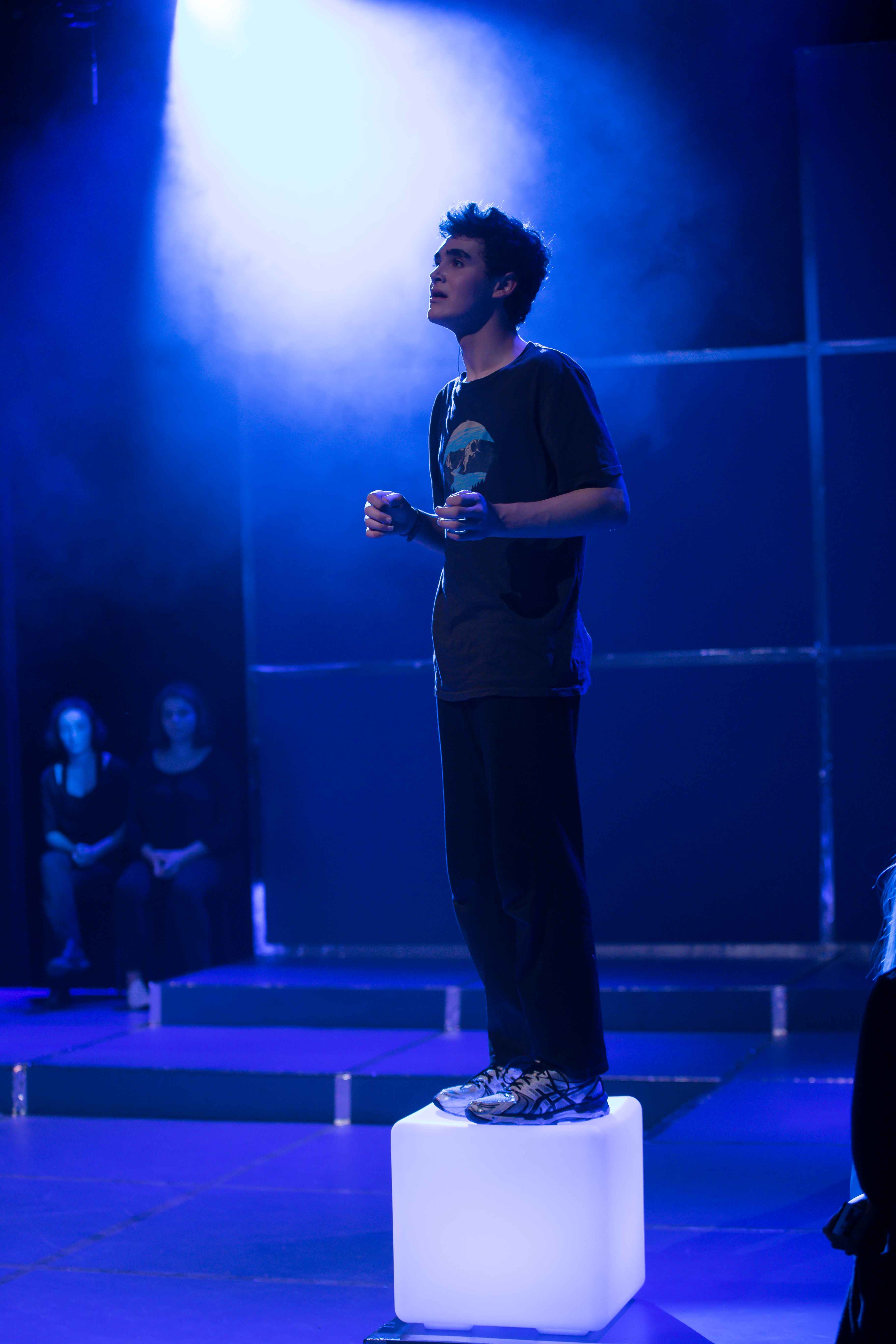 WEAVER_CURIOUS-1066