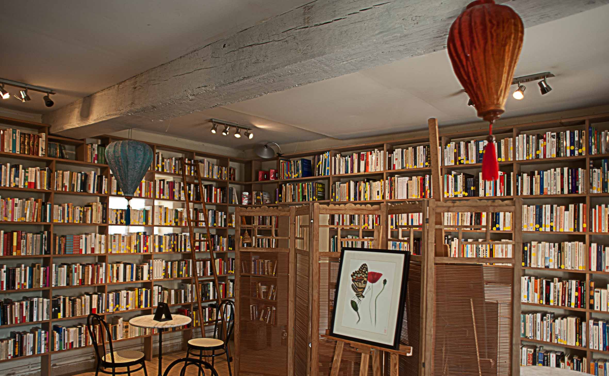 Toujours des livres