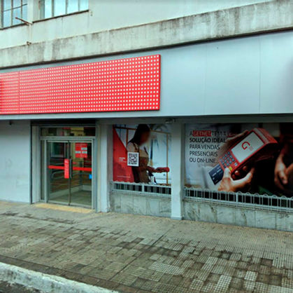 Santander encerra atividades em Oliveira