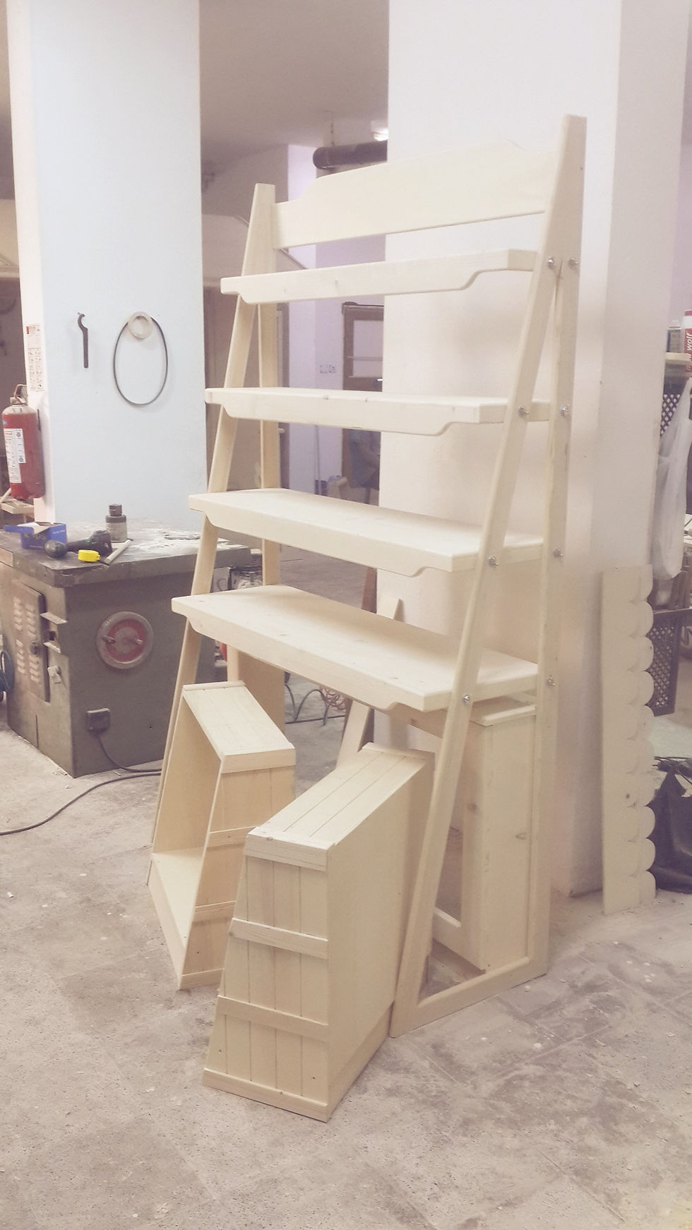 Crates