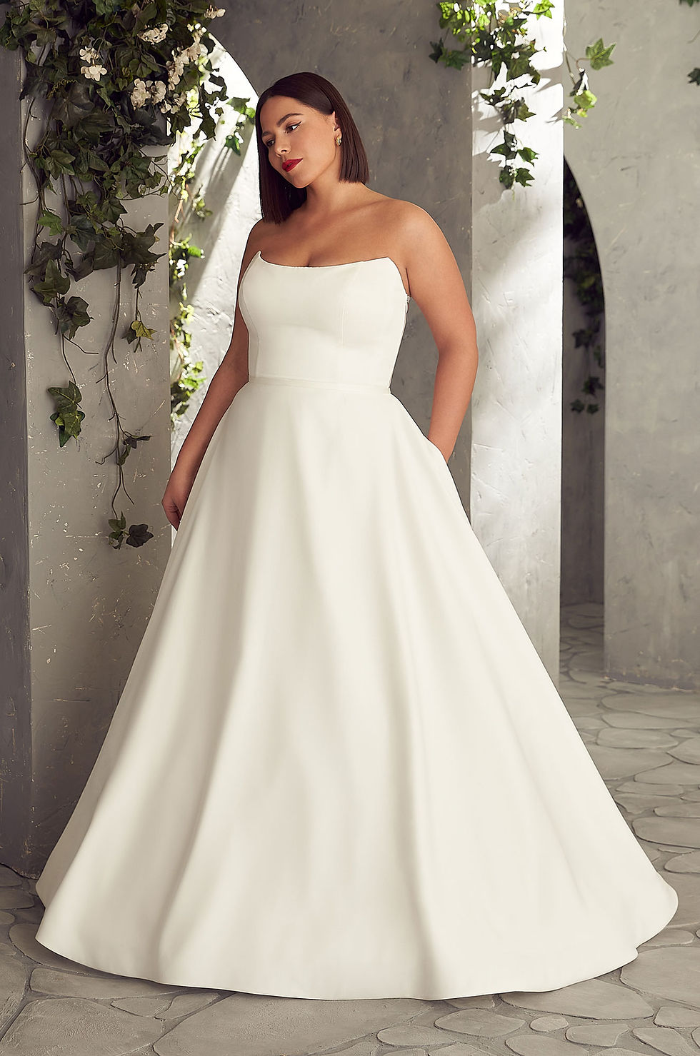 Robe corsage ajusté pour silhouette de type O