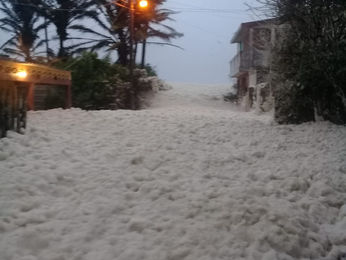 Sanchez Magallanes amanece en espumas.