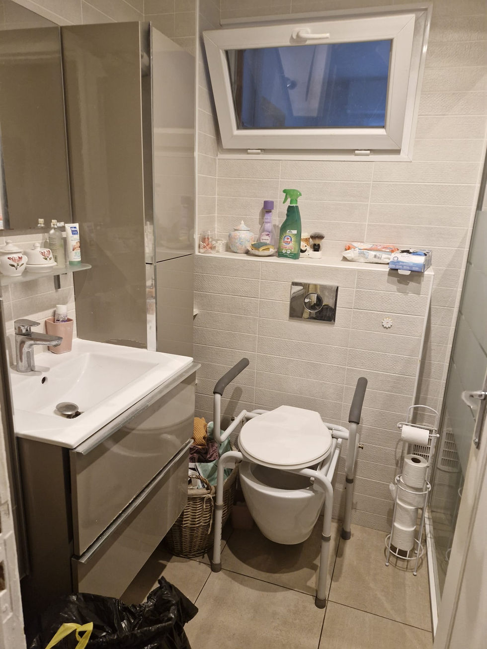 IMG-20260521-WA0042