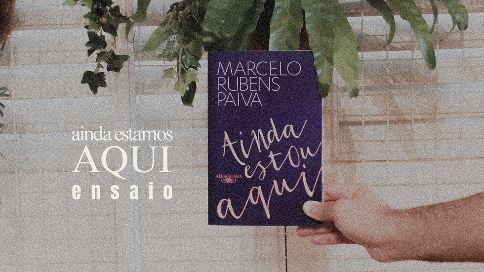 Título da crônica roubaram meu tênis sobre fundo de tênis