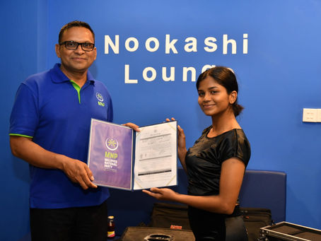 ޓިކްޓޮކް ޝިފާ ސިޔާސީ ދާއިރާއަށް ނުކުންނަން އެމްއެންޕީއަށް ސޮއި ކޮށްފި