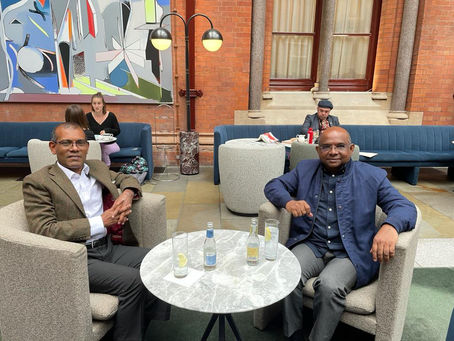 ބޮމުގެ ހަމަލާއަށް ފަހު، ރާއްޖޭގެ ވަޒީރަކާއި ބައްދަލުވެއްޖެ- ނަޝީދު