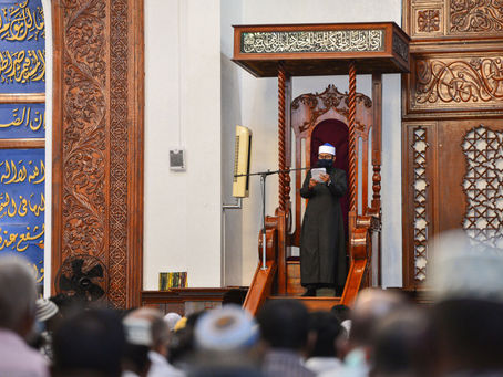 އިސްލާމް ދީނަށް ކުރިމަތިކުރުވަމުންދާ ގޮންޖެހުންތަކުގެ ދިފާއުގައި ތެދުވަންޖެހޭ – ހުތުބާ