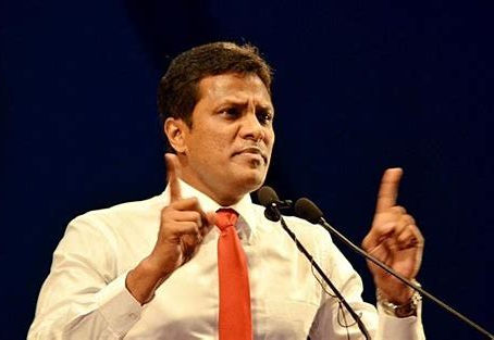 ޢުމަރު ނަޞީރާ ގޮވައިގެން ރިޟްވާންގެ ޢާއިލާއިން ކޯޓަށް ދާން ނިންމައިފި