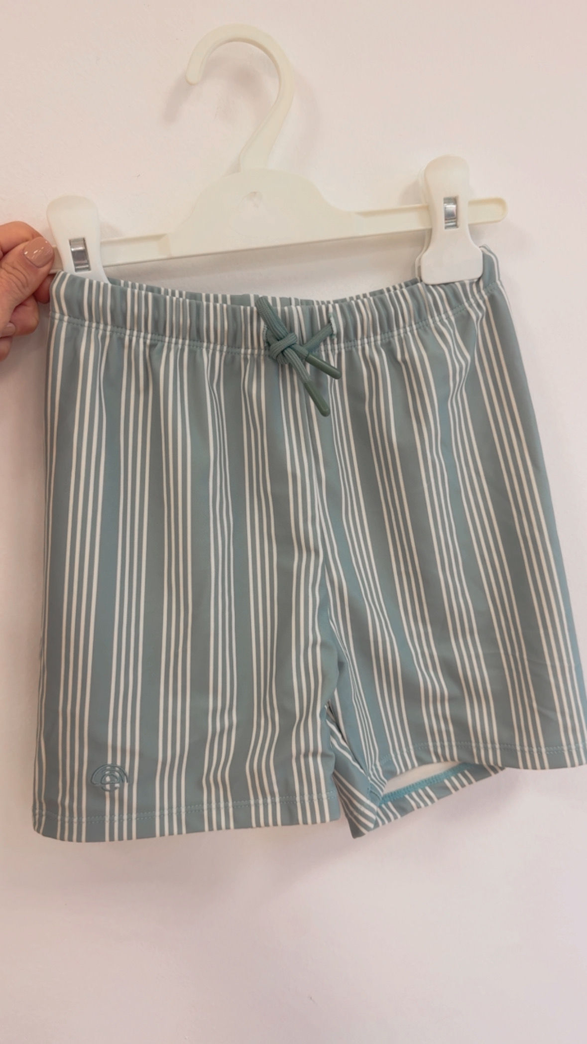 COSTUME BERMUDA (outlet)