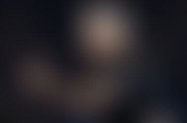 Cựu trọng tài Graham Poll quá lạm dụng công nghệ VAR