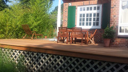Bankirai Terrasse