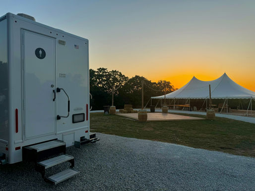Why NWA Event Planners Never Skip Luxury Restroom Trailers