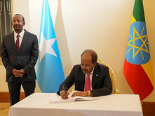 Xogta wada-hadallada Xasan Sheekh iyo Abiy uga socda Addis Ababa