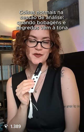 psicologa falando coisas normais da sessão de terapia
