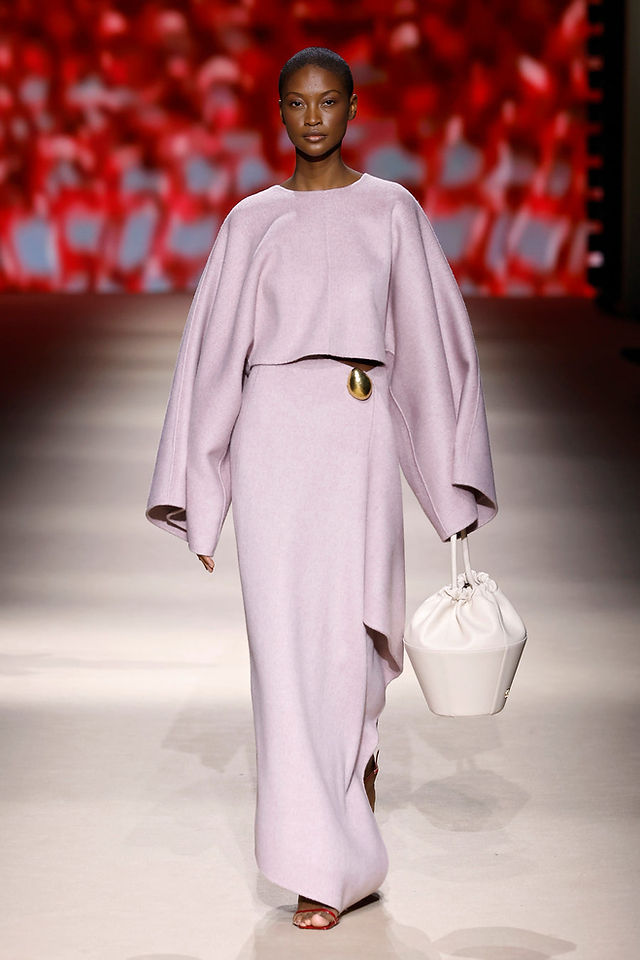 Dos piezas lavanda invitada Simorra desfile MBFW