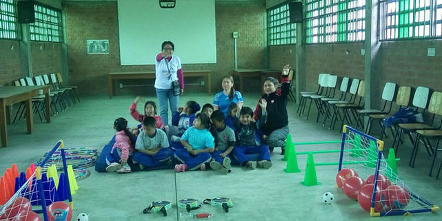 ENTRENAMIENTO DEPORTIVO, EL COLEGIO FE Y ALEGRÍA 25 RUMBO AL PRIMER FESTIVAL DEPORTIVO DE ATLETAS JÓ