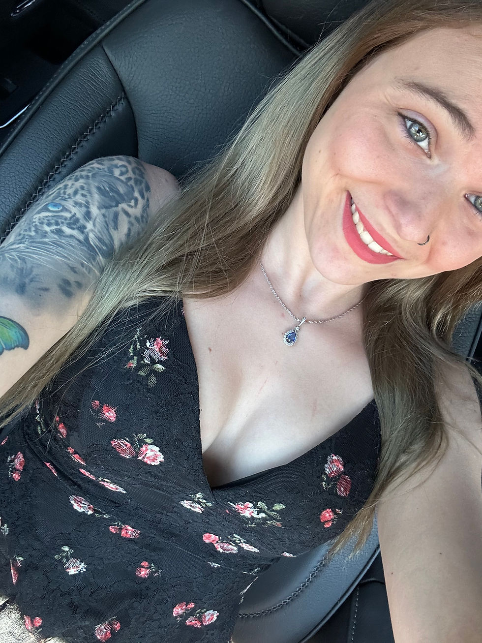 Pet Services Long Island New York expert smiling in car