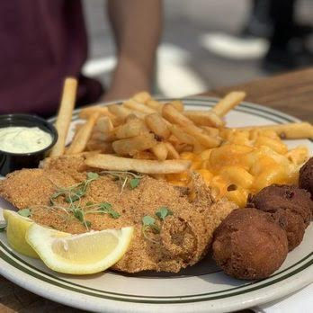 Los Angeles August Brunch