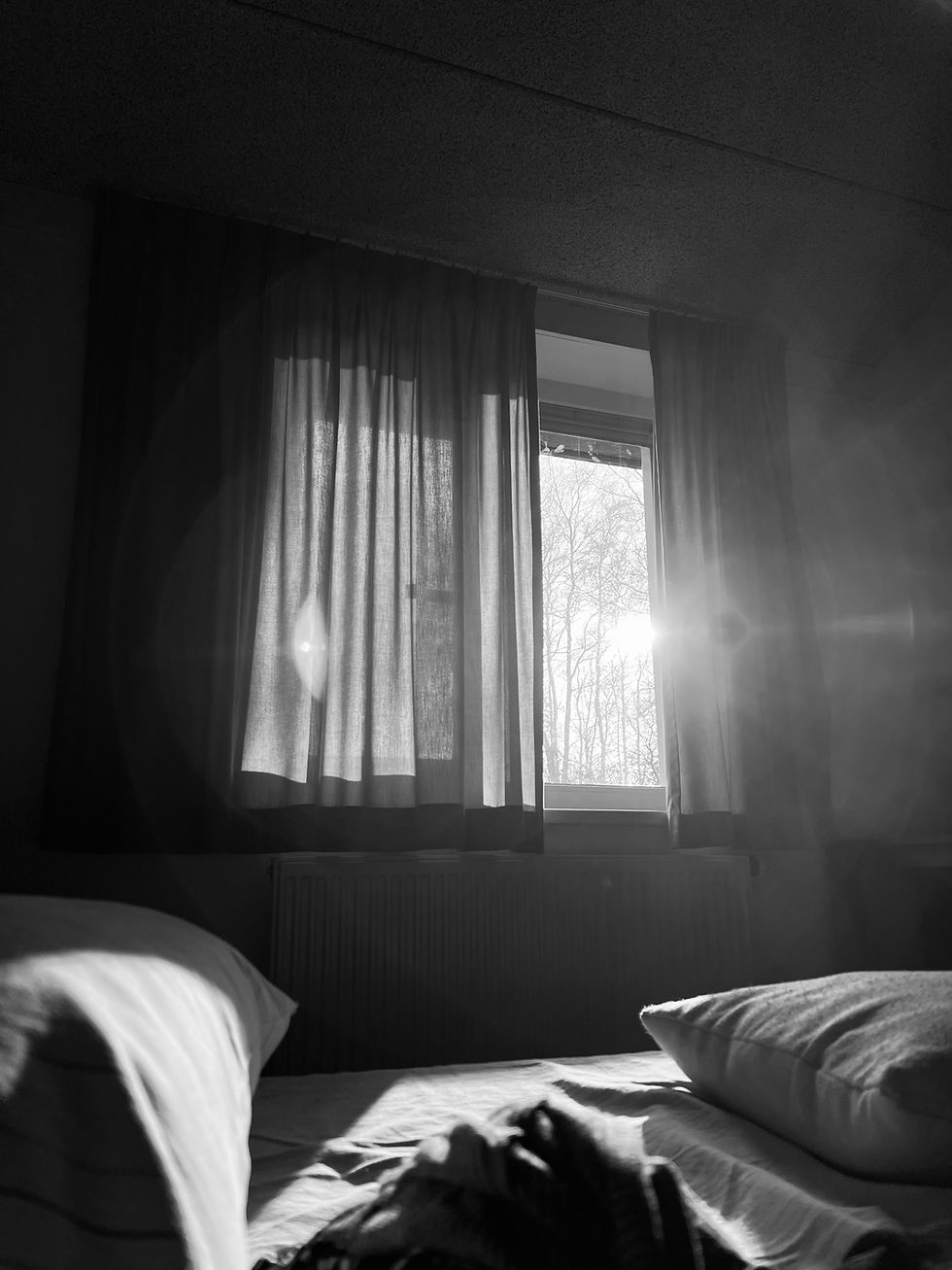 The photos in this story showcase the feel and surroundings of the house. All photos made by me.