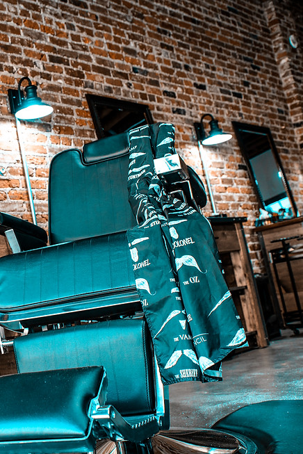 MidWest Barbery Barber chair